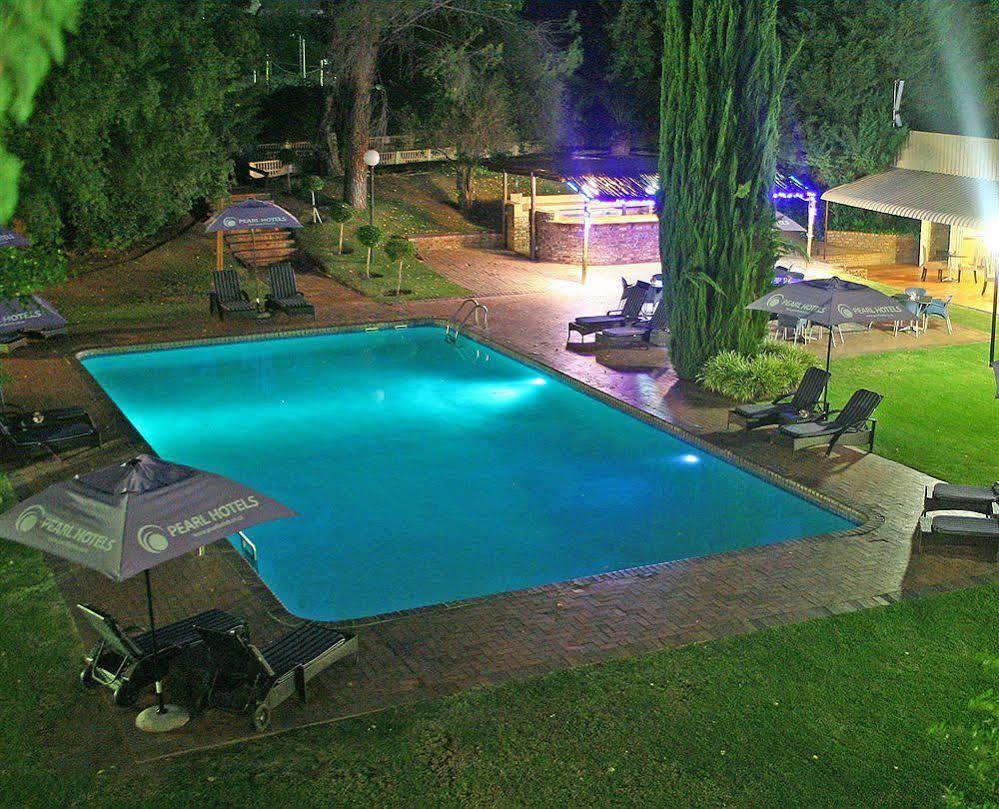 Oudtshoorn Inn Hotel Εξωτερικό φωτογραφία